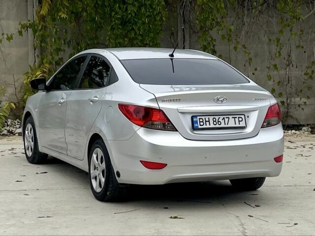 Хендай Акцент 2011 в Одессе на Automoto.ua Серый Хендай Акцент, объемом двигателя 1.4 л и пробегом 184 тыс. км за 7200 $, фото 5 на Automoto.ua