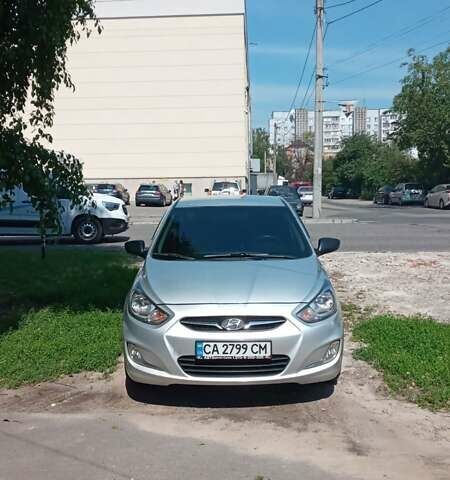 Серый Хендай Акцент, объемом двигателя 1.4 л и пробегом 190 тыс. км за 6300 $, фото 2 на Automoto.ua