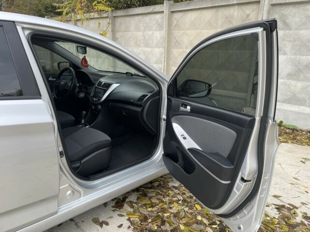 Хендай Акцент 2011 в Одессе на Automoto.ua Серый Хендай Акцент, объемом двигателя 1.4 л и пробегом 184 тыс. км за 7200 $, фото 11 на Automoto.ua