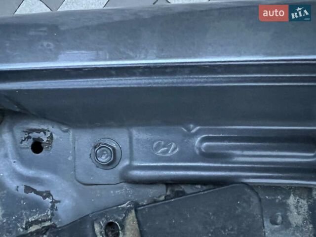 Серый Хендай Акцент, объемом двигателя 1.6 л и пробегом 194 тыс. км за 7900 $, фото 34 на Automoto.ua