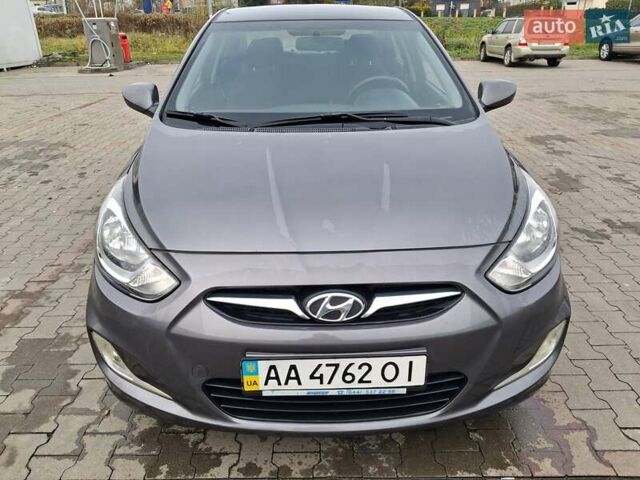 Серый Хендай Акцент, объемом двигателя 1.6 л и пробегом 109 тыс. км за 6700 $, фото 1 на Automoto.ua