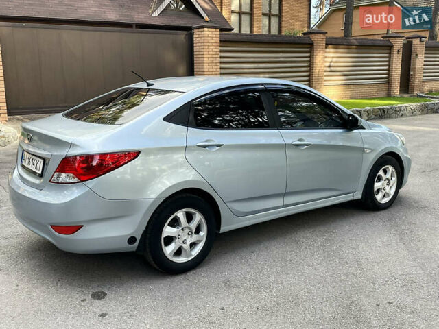 Серый Хендай Акцент, объемом двигателя 1.59 л и пробегом 192 тыс. км за 7700 $, фото 2 на Automoto.ua