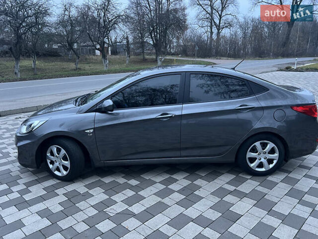 Серый Хендай Акцент, объемом двигателя 1.6 л и пробегом 194 тыс. км за 7900 $, фото 10 на Automoto.ua