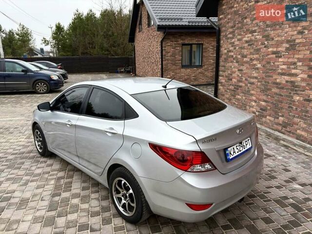 Серый Хендай Акцент, объемом двигателя 1.6 л и пробегом 186 тыс. км за 7900 $, фото 6 на Automoto.ua