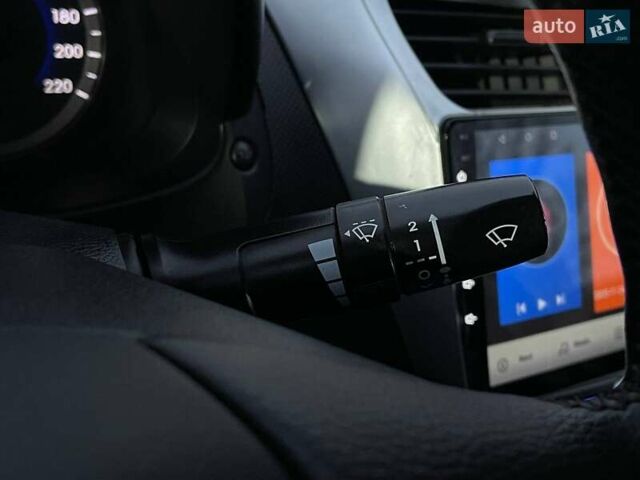 Сірий Хендай Акцент, об'ємом двигуна 1.4 л та пробігом 172 тис. км за 7299 $, фото 29 на Automoto.ua