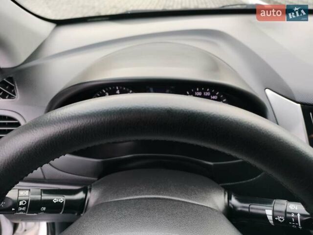 Серый Хендай Акцент, объемом двигателя 1.4 л и пробегом 175 тыс. км за 7500 $, фото 34 на Automoto.ua