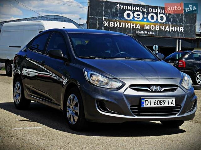 Хендай Акцент 2011 у Черкасах на Automoto.ua Сірий Хендай Акцент, об'ємом двигуна 1.4 л та пробігом 157 тис. км за 8600 $, фото 1 на Automoto.ua
