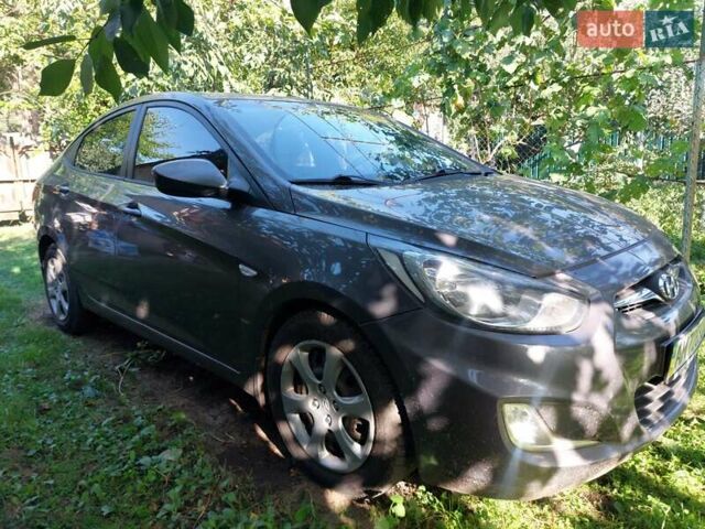 Хендай Акцент 2011 в Житомире на Automoto.ua Серый Хендай Акцент, объемом двигателя 1.4 л и пробегом 320 тыс. км за 6100 $, фото 7 на Automoto.ua
