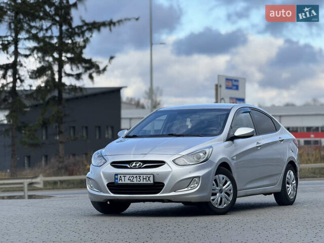 Серый Хендай Акцент, объемом двигателя 1.6 л и пробегом 138 тыс. км за 7900 $, фото 4 на Automoto.ua