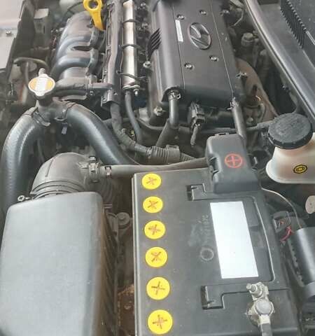 Серый Хендай Акцент, объемом двигателя 1.4 л и пробегом 190 тыс. км за 6300 $, фото 4 на Automoto.ua