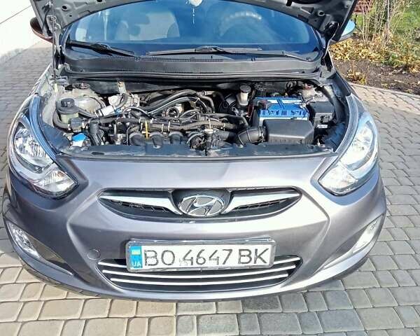 Сірий Хендай Акцент, об'ємом двигуна 1.4 л та пробігом 104 тис. км за 7500 $, фото 12 на Automoto.ua
