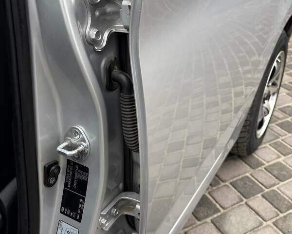 Серый Хендай Акцент, объемом двигателя 1.6 л и пробегом 186 тыс. км за 7900 $, фото 21 на Automoto.ua