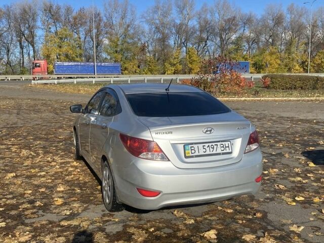 Хендай Акцент 2011 у Полтаві на Automoto.ua Сірий Хендай Акцент, об'ємом двигуна 1.4 л та пробігом 171 тис. км за 6499 $, фото 2 на Automoto.ua