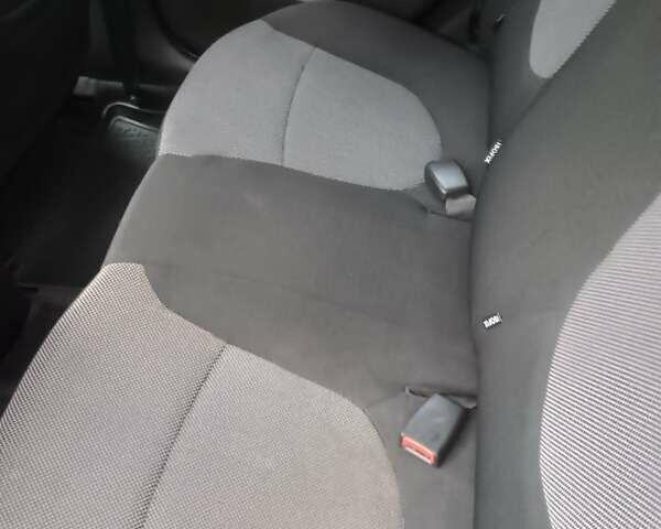 Серый Хендай Акцент, объемом двигателя 1.4 л и пробегом 128 тыс. км за 7150 $, фото 10 на Automoto.ua