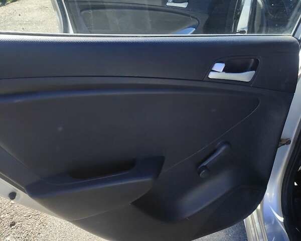 Сірий Хендай Акцент, об'ємом двигуна 1.4 л та пробігом 234 тис. км за 5100 $, фото 7 на Automoto.ua