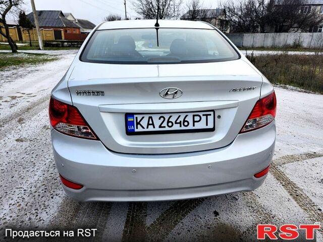 Серый Хендай Акцент, объемом двигателя 1.4 л и пробегом 150 тыс. км за 6550 $, фото 7 на Automoto.ua