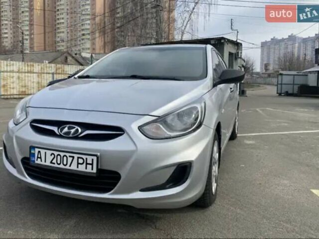 Сірий Хендай Акцент, об'ємом двигуна 1.4 л та пробігом 262 тис. км за 5400 $, фото 7 на Automoto.ua