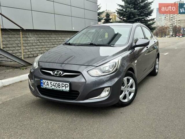 Серый Хендай Акцент, объемом двигателя 1.6 л и пробегом 90 тыс. км за 9650 $, фото 71 на Automoto.ua