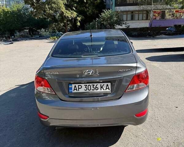 Серый Хендай Акцент, объемом двигателя 1.6 л и пробегом 147 тыс. км за 6900 $, фото 10 на Automoto.ua