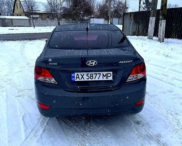 Серый Хендай Акцент, объемом двигателя 1.4 л и пробегом 205 тыс. км за 5850 $, фото 1 на Automoto.ua