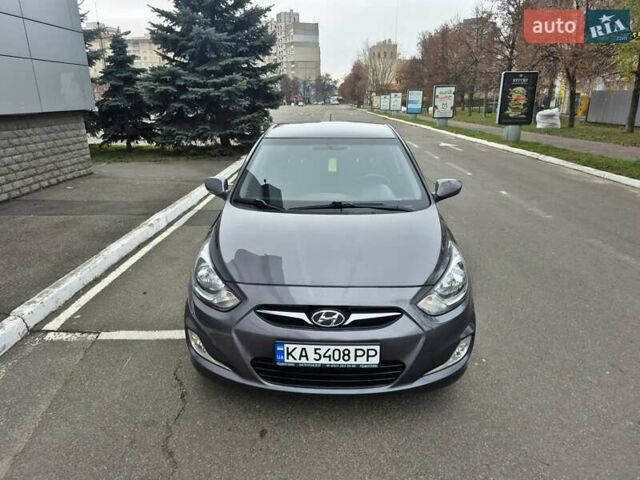 Серый Хендай Акцент, объемом двигателя 1.6 л и пробегом 90 тыс. км за 9650 $, фото 24 на Automoto.ua