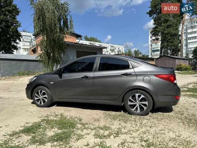 Серый Хендай Акцент, объемом двигателя 1.4 л и пробегом 100 тыс. км за 7800 $, фото 17 на Automoto.ua