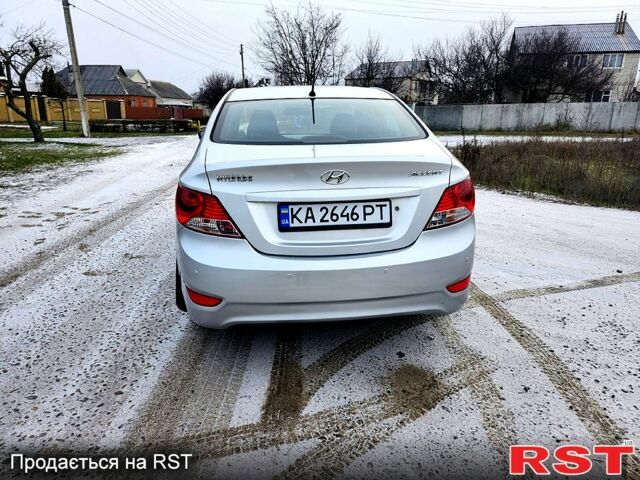 Серый Хендай Акцент, объемом двигателя 1.4 л и пробегом 150 тыс. км за 6550 $, фото 6 на Automoto.ua