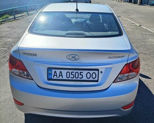 Сірий Хендай Акцент, об'ємом двигуна 1.4 л та пробігом 234 тис. км за 5100 $, фото 1 на Automoto.ua