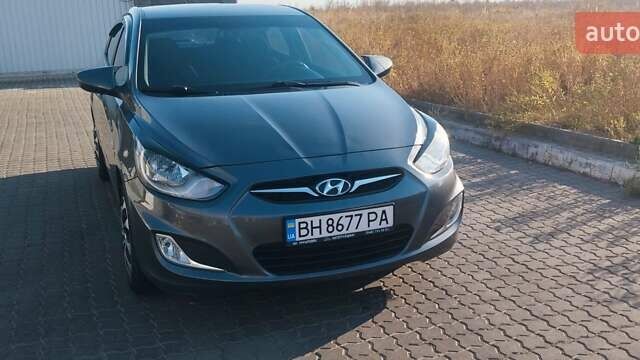 Сірий Хендай Акцент, об'ємом двигуна 1.6 л та пробігом 138 тис. км за 7700 $, фото 11 на Automoto.ua