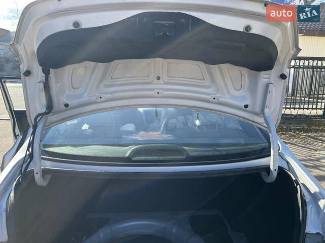 Сірий Хендай Акцент, об'ємом двигуна 1.4 л та пробігом 251 тис. км за 6200 $, фото 12 на Automoto.ua