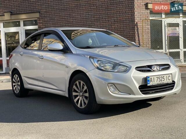 Серый Хендай Акцент, объемом двигателя 1.4 л и пробегом 128 тыс. км за 7990 $, фото 8 на Automoto.ua
