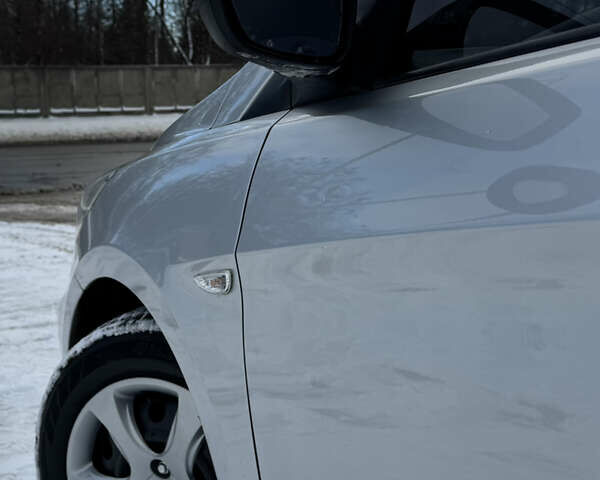 Серый Хендай Акцент, объемом двигателя 1.4 л и пробегом 208 тыс. км за 7800 $, фото 33 на Automoto.ua