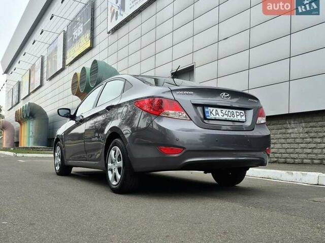 Серый Хендай Акцент, объемом двигателя 1.6 л и пробегом 90 тыс. км за 9650 $, фото 4 на Automoto.ua