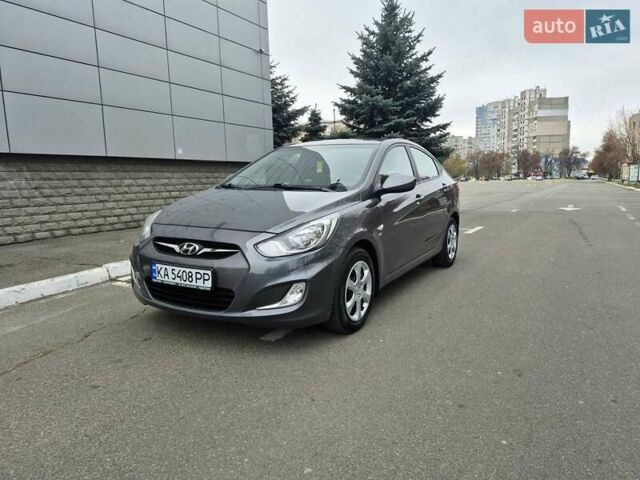 Серый Хендай Акцент, объемом двигателя 1.6 л и пробегом 90 тыс. км за 9650 $, фото 6 на Automoto.ua