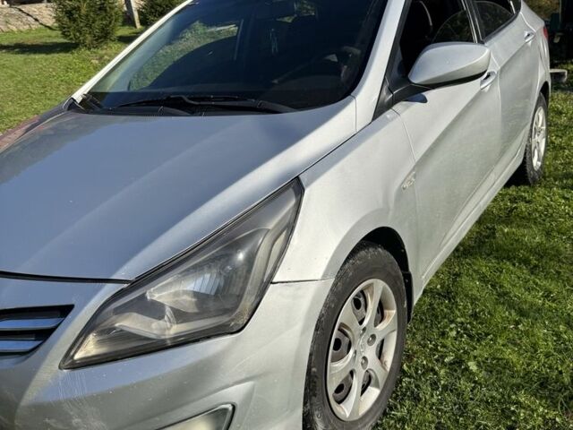 Сірий Хендай Акцент, об'ємом двигуна 1.4 л та пробігом 253 тис. км за 5250 $, фото 3 на Automoto.ua