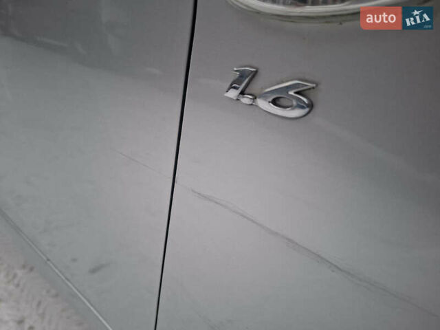 Сірий Хендай Акцент, об'ємом двигуна 1.6 л та пробігом 37 тис. км за 9650 $, фото 54 на Automoto.ua