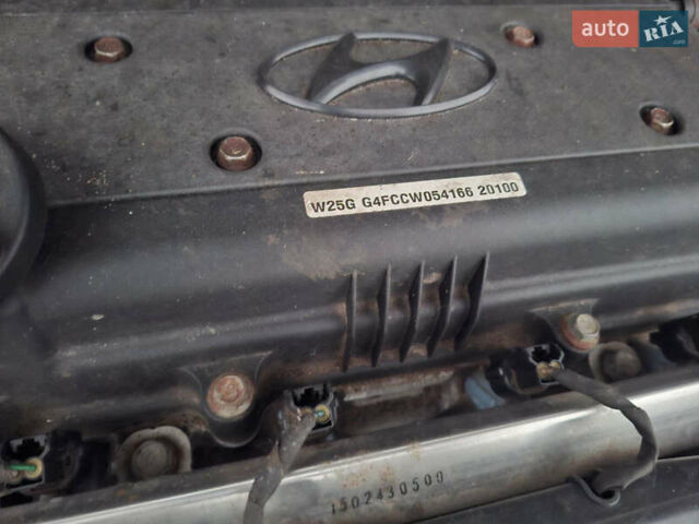 Сірий Хендай Акцент, об'ємом двигуна 1.6 л та пробігом 37 тис. км за 9650 $, фото 13 на Automoto.ua