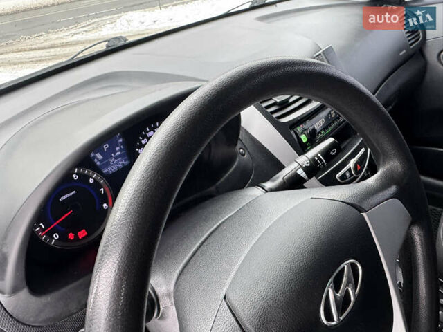 Серый Хендай Акцент, объемом двигателя 1.4 л и пробегом 208 тыс. км за 7800 $, фото 48 на Automoto.ua