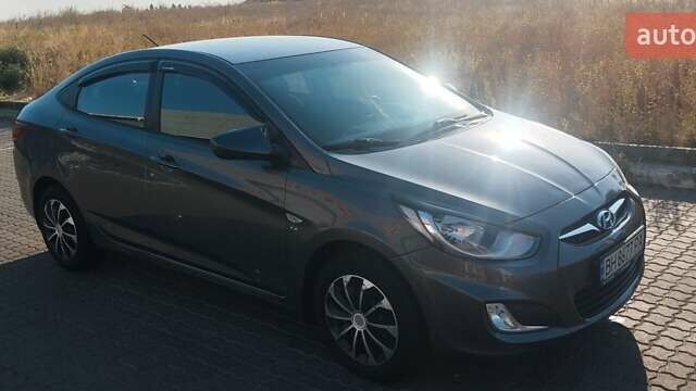 Сірий Хендай Акцент, об'ємом двигуна 1.6 л та пробігом 138 тис. км за 7700 $, фото 14 на Automoto.ua