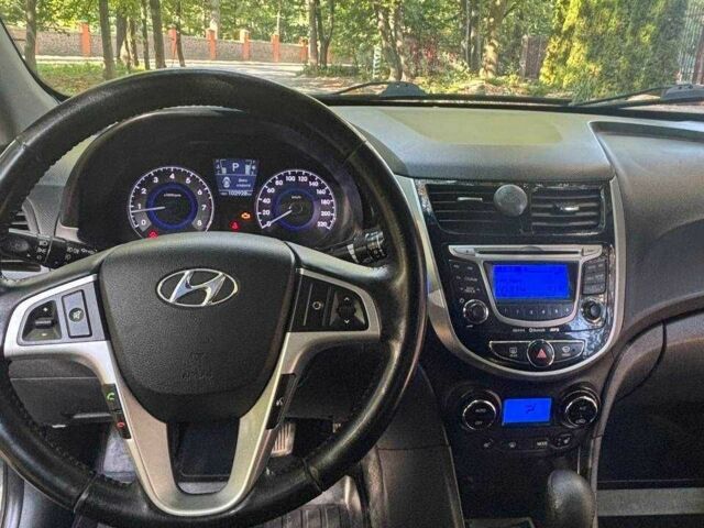 Сірий Хендай Акцент, об'ємом двигуна 1.6 л та пробігом 104 тис. км за 8300 $, фото 22 на Automoto.ua