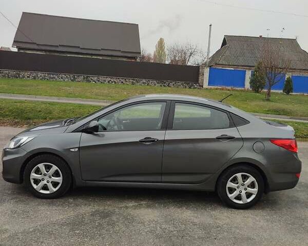 Серый Хендай Акцент, объемом двигателя 1.4 л и пробегом 108 тыс. км за 7500 $, фото 1 на Automoto.ua