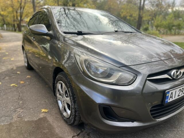 Сірий Хендай Акцент, об'ємом двигуна 1.4 л та пробігом 235 тис. км за 5500 $, фото 14 на Automoto.ua