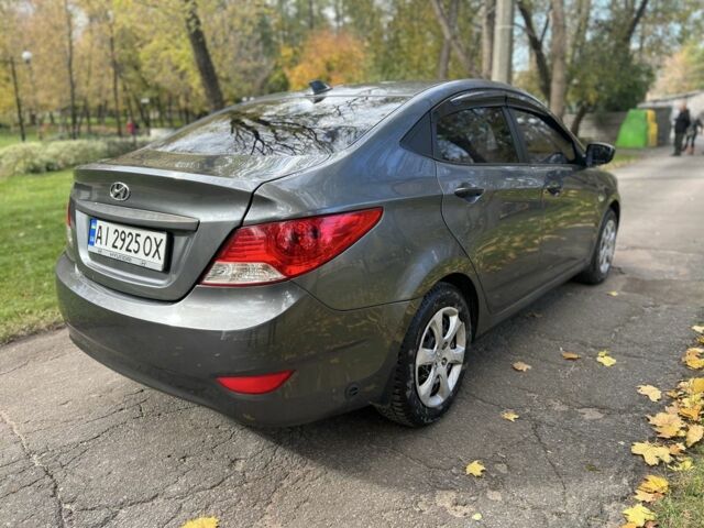 Сірий Хендай Акцент, об'ємом двигуна 1.4 л та пробігом 235 тис. км за 5500 $, фото 17 на Automoto.ua
