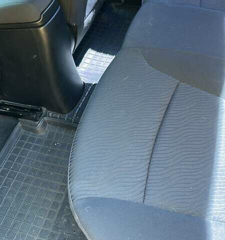 Сірий Хендай Акцент, об'ємом двигуна 1.4 л та пробігом 76 тис. км за 8599 $, фото 25 на Automoto.ua