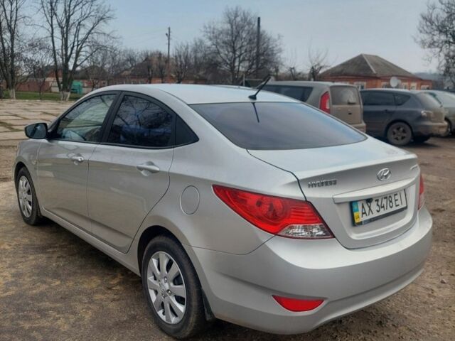 Серый Хендай Акцент, объемом двигателя 1.6 л и пробегом 58 тыс. км за 8500 $, фото 4 на Automoto.ua