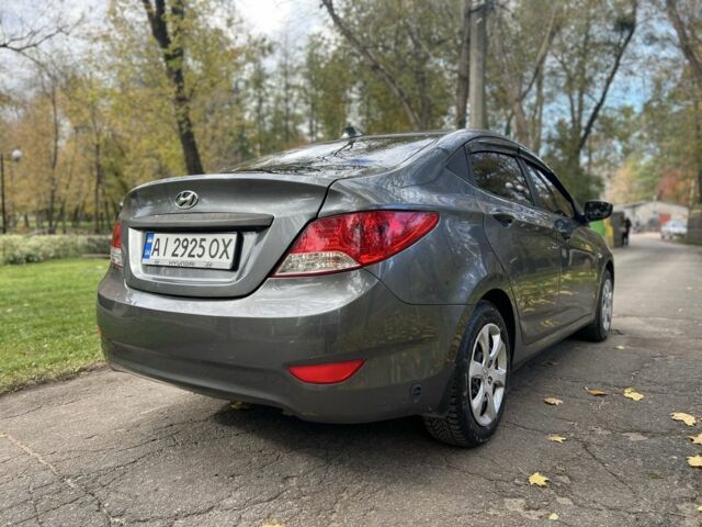 Сірий Хендай Акцент, об'ємом двигуна 1.4 л та пробігом 235 тис. км за 5500 $, фото 11 на Automoto.ua