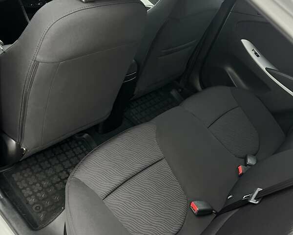 Серый Хендай Акцент, объемом двигателя 1.4 л и пробегом 160 тыс. км за 7800 $, фото 22 на Automoto.ua