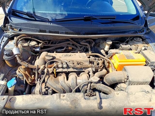 Сірий Хендай Акцент, об'ємом двигуна 1.4 л та пробігом 262 тис. км за 7300 $, фото 8 на Automoto.ua
