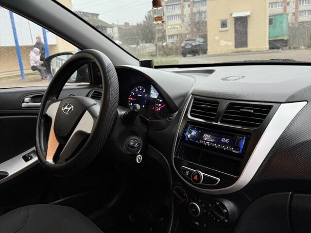 Серый Хендай Акцент, объемом двигателя 1.4 л и пробегом 191 тыс. км за 5450 $, фото 16 на Automoto.ua