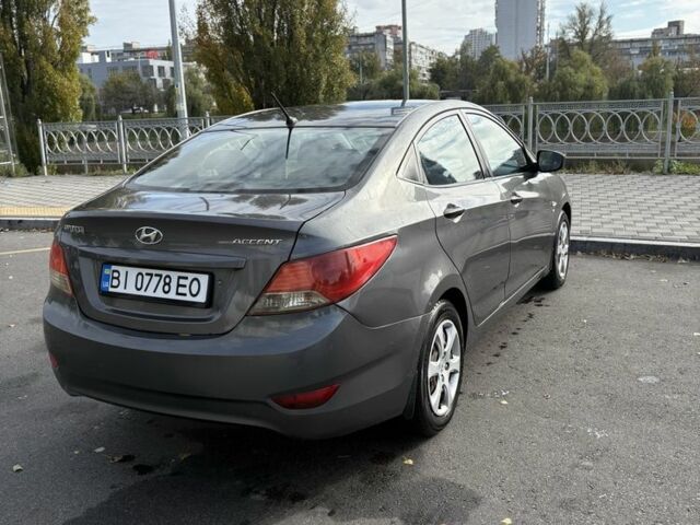 Хендай Акцент 2013 в Киеве на Automoto.ua Серый Хендай Акцент, объемом двигателя 0 л и пробегом 170 тыс. км за 5600 $, фото 2 на Automoto.ua